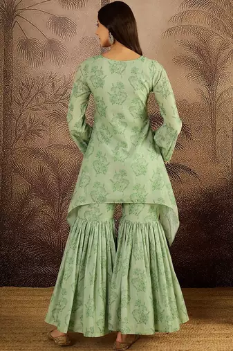 Women floral embroidered regular beads and stones kurta with sharara kurta sets