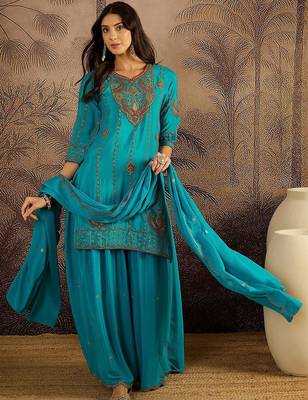 Embroidered round neck kurta & palazzos with dupatta 1