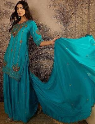 Embroidered round neck kurta & palazzos with dupatta 3