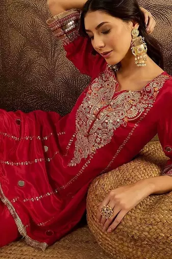 Women ethnic motifs embroidered regular mirror work kurta with palazzos