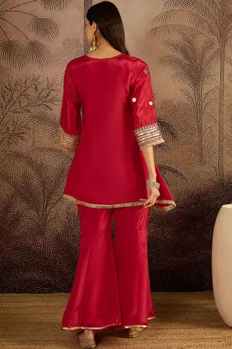 Women ethnic motifs embroidered regular mirror work kurta with palazzos