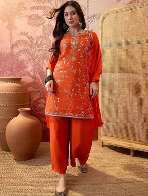 Embroidered round neck kurta & palazzos kurta sets 5