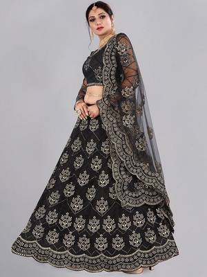 Embroidered Shibori Semi-Stitched Lehenga & Unstitched Blouse With 4