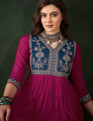 Floal embroidered a-line kurta set 2