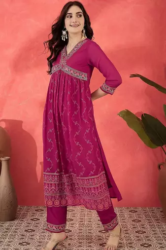 Floral embroidered v-neck sequinned empire a-line kurta trousers