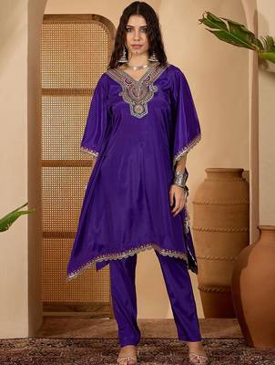 Women purple kurta sets 5