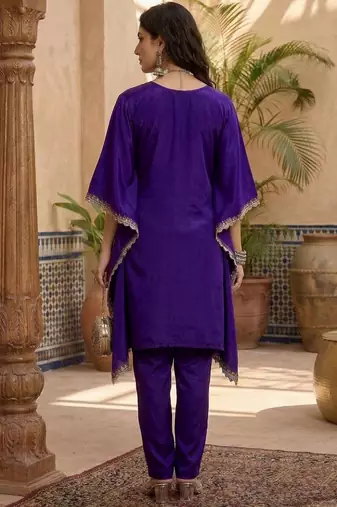 Embroidered  v-neck kurta & trousers