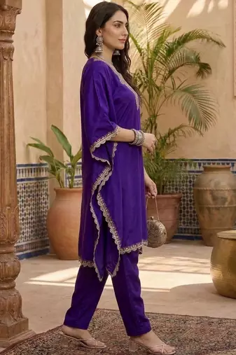 Embroidered  v-neck kurta & trousers