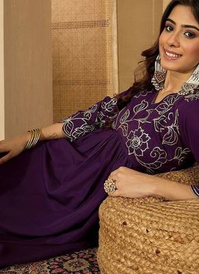 Floral embroidered empire sequinned a-line kurta with trouser 5