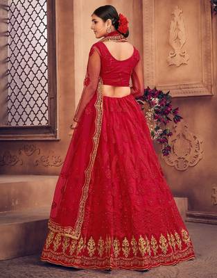 Red & Gold-Toned Embroidered Thread Work Semi-Stitched Lehenga & Unstitched Blouse With Dupatta 4