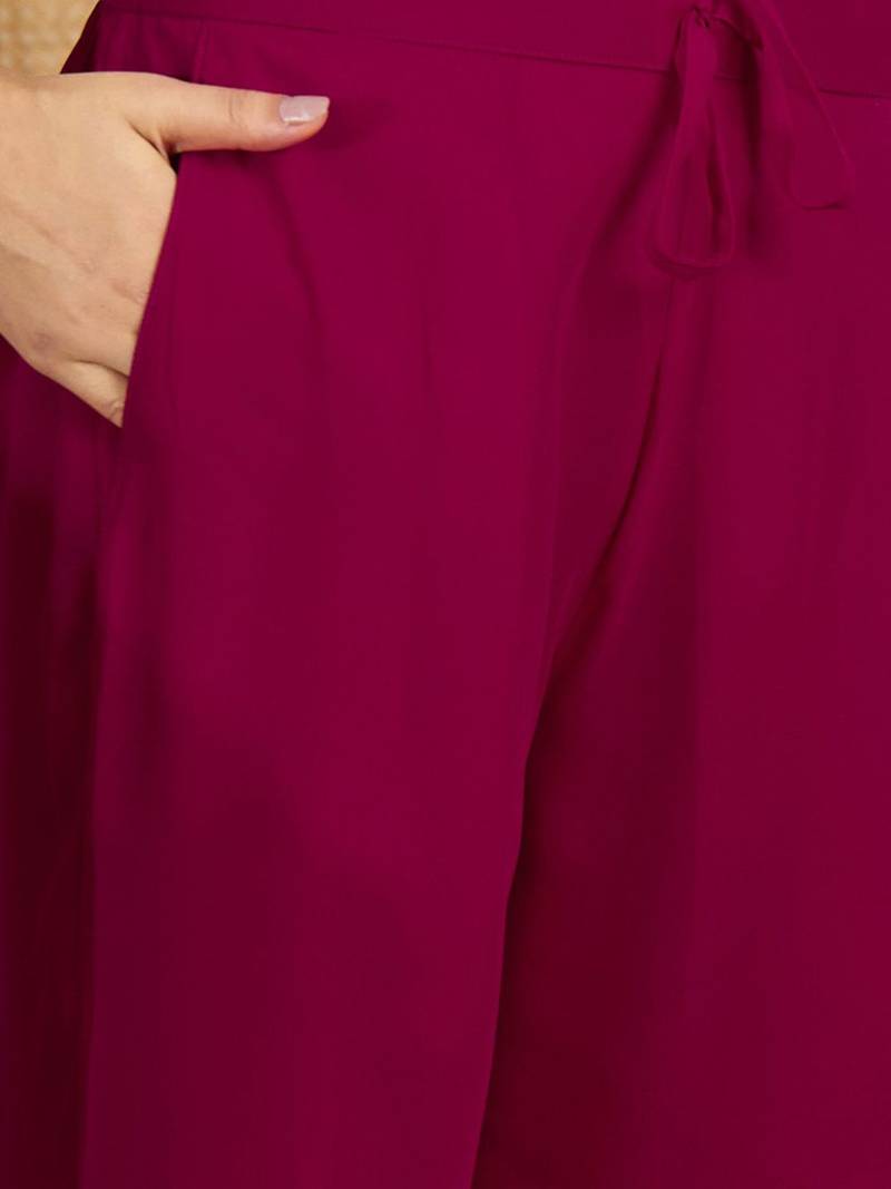 Floral chain embroidered thread work round neck tunic with trousers