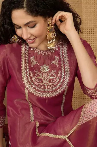 Women ethnic motifs embroidered sequinned kurta with palazzos