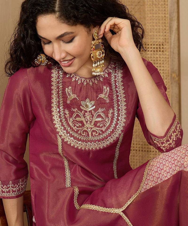 Women ethnic motifs embroidered sequinned kurta with palazzos