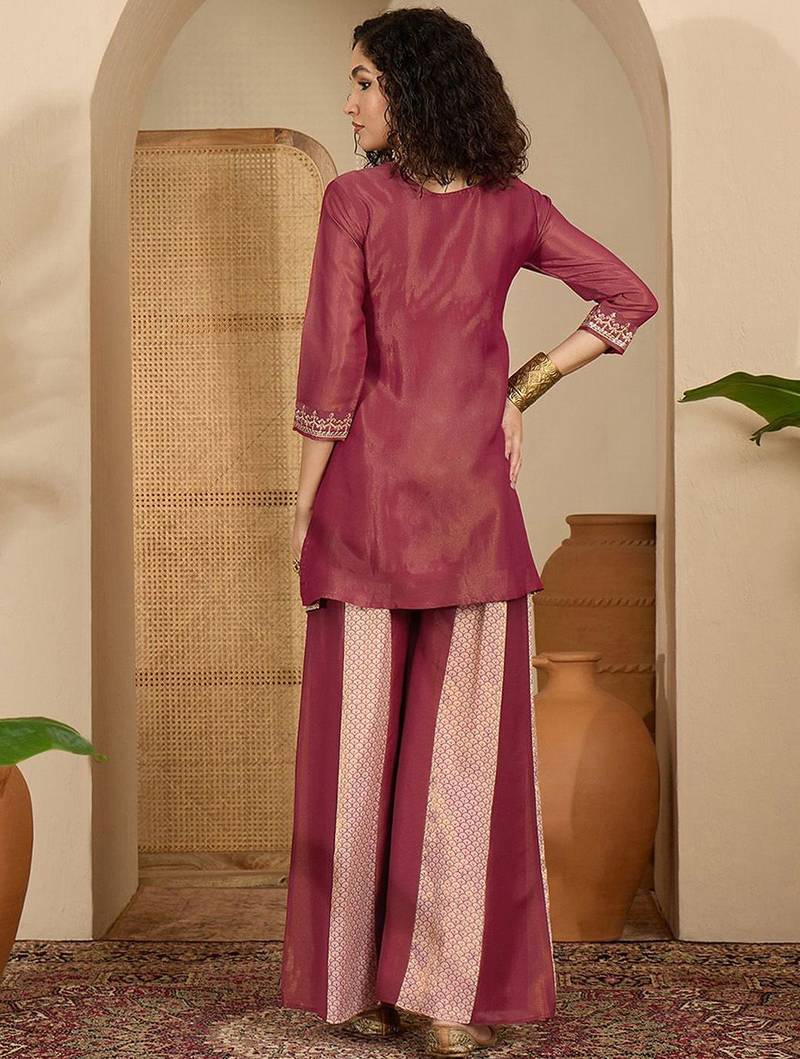Women ethnic motifs embroidered sequinned kurta with palazzos