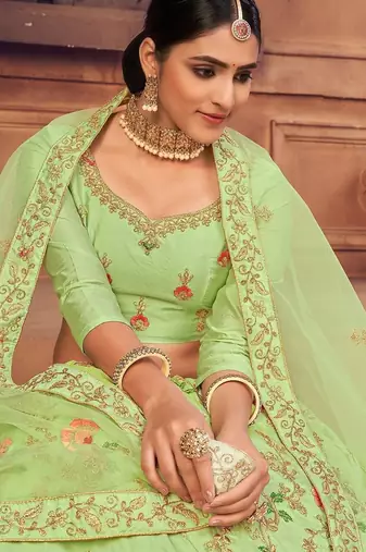 Green & Gold-Toned Embroidered Thread Work Semi-Stitched Lehenga & Unstitched Blouse With Dupatta