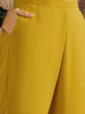 Zari sequence thread embroidered a-line kurta with trousers 3