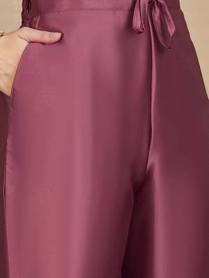 Embroidered round neck straight kurta & trousers 4
