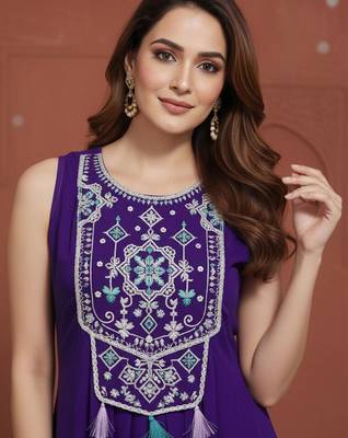Embroidered  round neck kurta & palazzos kurta sets 5