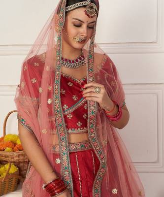 Maroon & Gold-Toned Embroidered Thread Work Semi-Stitched Lehenga & Unstitched Blouse With 2