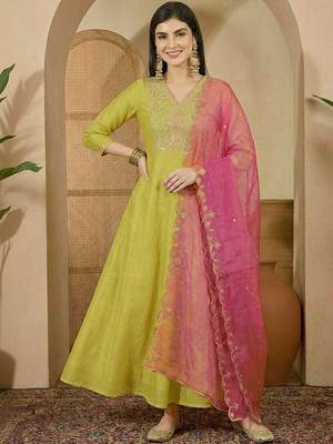 Embroidered v-neck gown ethnic dress with dupatta 1
