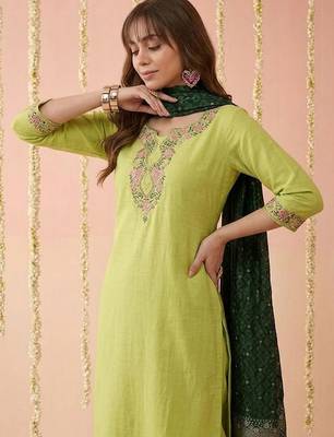 Yoke design silk blend round neck kurta & trousers with dupatta 1
