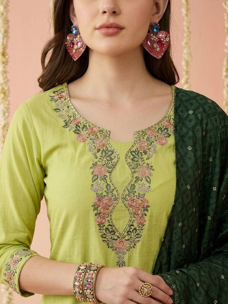 Yoke design silk blend round neck kurta & trousers with dupatta