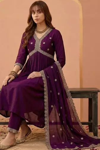 Embroidered v-neck alia cut kurta & trousers with dupatta