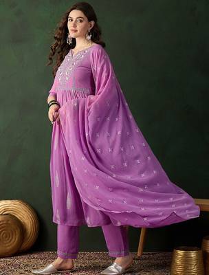 Lavender printed notch neck georgette a-line kurta with trouser & dupatta set 5