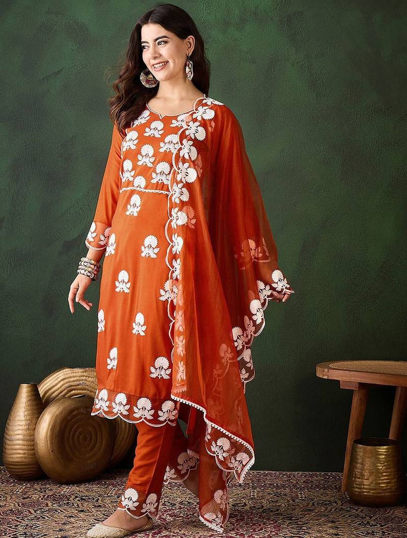 Embroidered thread work notch neck straight kurta & trousers with dupatta