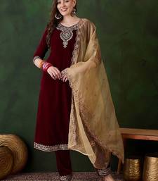 Women zari sequence embroidered straight velvet kurta trousers with dupatta