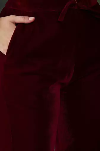 Women zari sequence embroidered straight velvet kurta trousers with dupatta