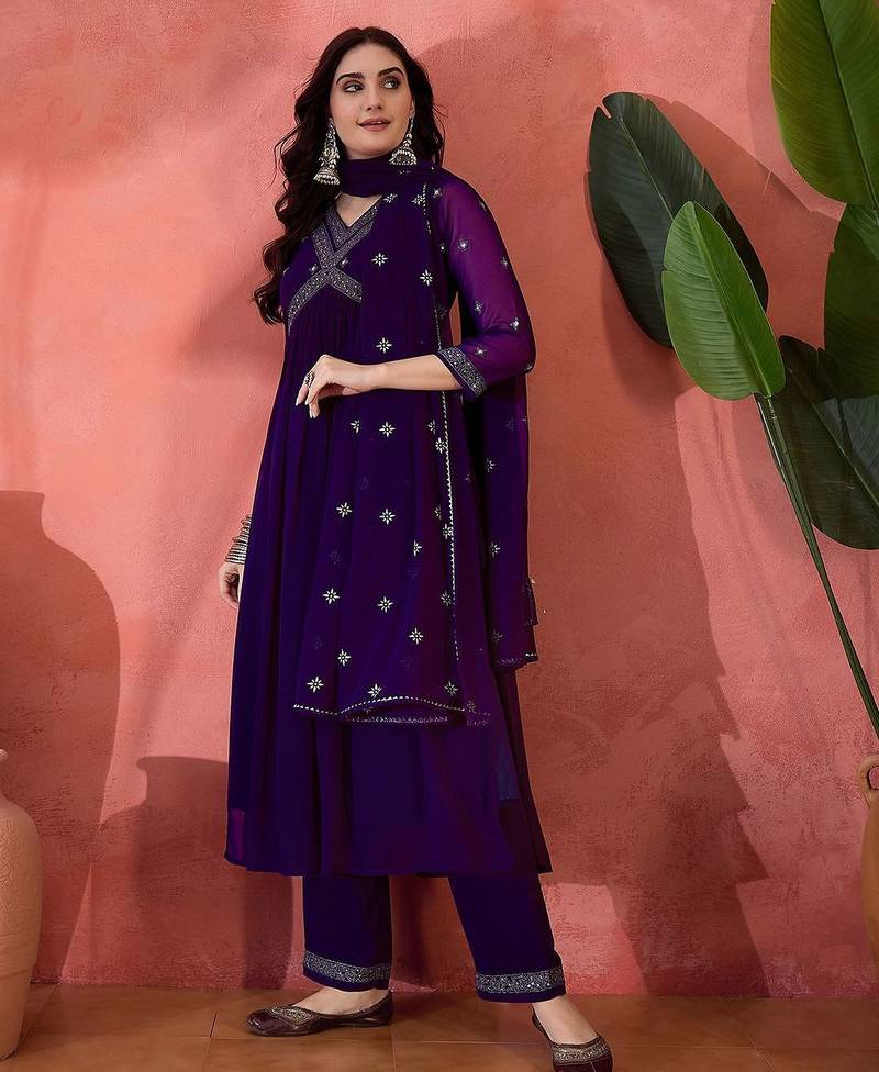 Solid floral embroidered a-line pleated empire kurta & trousers with dupatta