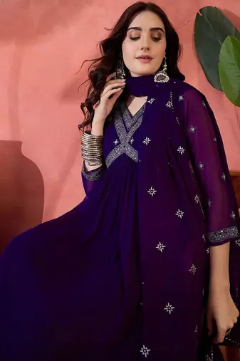 Solid floral embroidered a-line pleated empire kurta & trousers with dupatta
