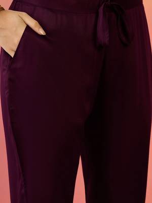 Floral zari embroidered notch neck straight kurta with trousers & dupatta 3