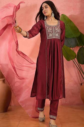 Floral embroidered round neck sequinned straight kurta with trousers and dupatta