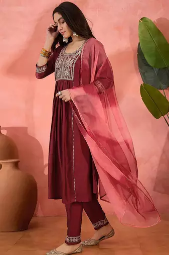 Floral embroidered round neck sequinned straight kurta with trousers and dupatta