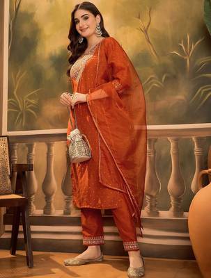 Polka dots printed v-neck thread work chinon kurta with trousers & dupatta 5