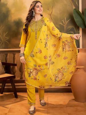 Thread zari sequence embroidered kurta with trousers & dupatta 1