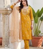 Embroidered round neck kurta & trousers with dupatta kurta set