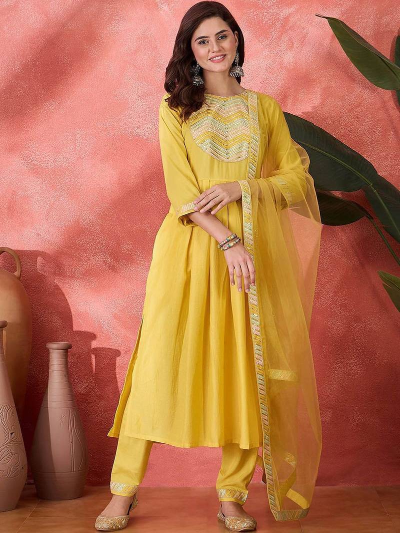 Women zari sequence embroidered kurta & trousers with dupatta