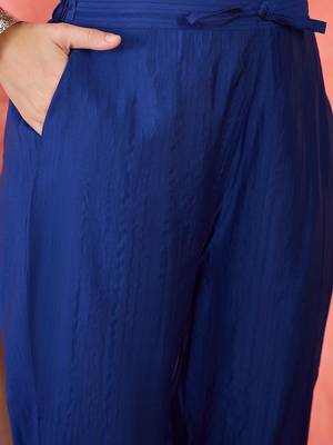Women embroidered zari mirror work kurta pant with dupatta set 3