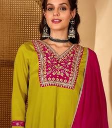 Women lime green kurta sets