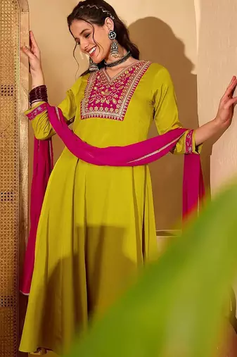 Women lime green kurta sets