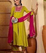 Women lime green kurta sets