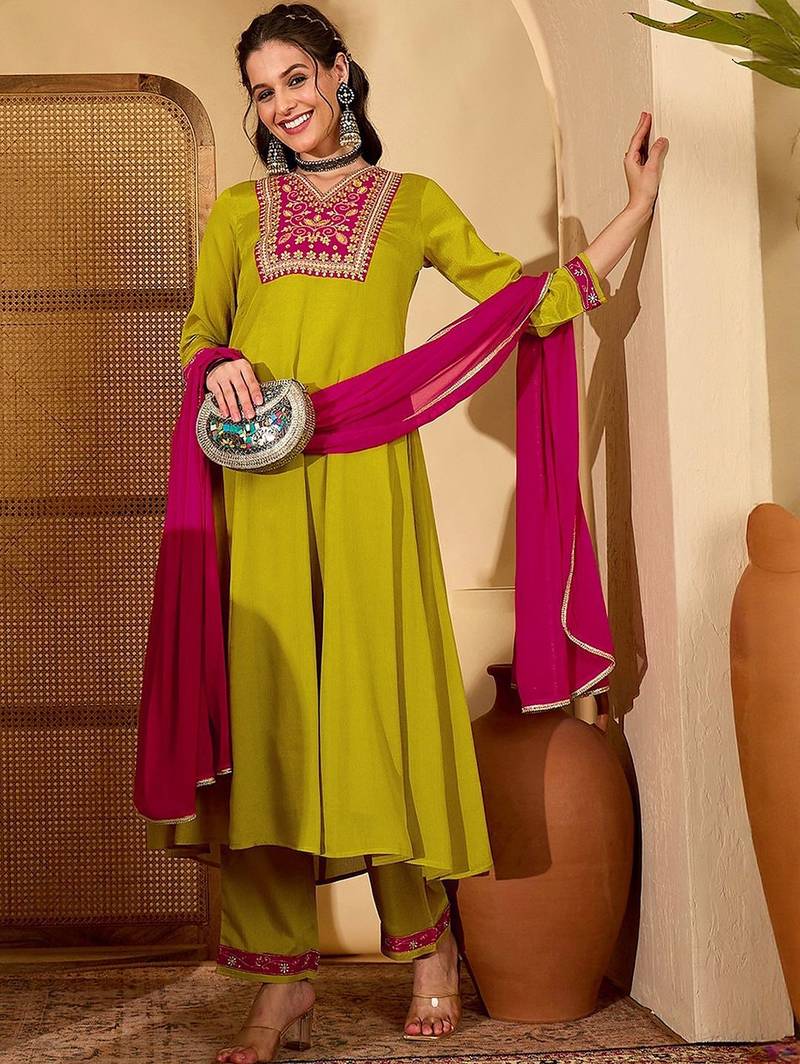Women lime green kurta sets