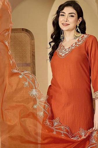 Embroidered kurta with trouser & dupatta