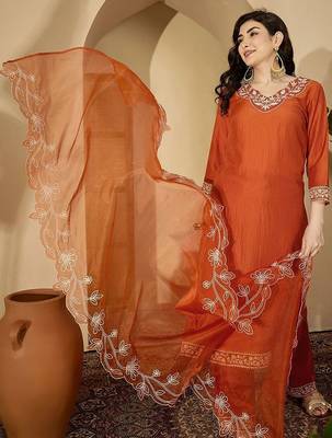 Embroidered kurta with trouser & dupatta 2