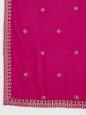 Embroidered round neck a-line kurta & trousers with dupatta 4
