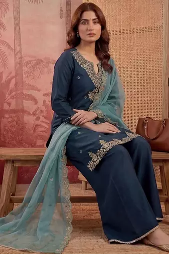 Embroidered round neck kurta & palazzos with dupatta