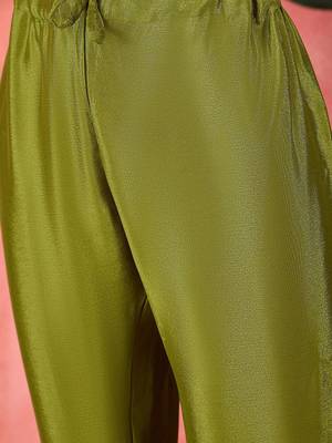Floral embroidered round neck sequinned a-line kurta with trousers & dupatta 3